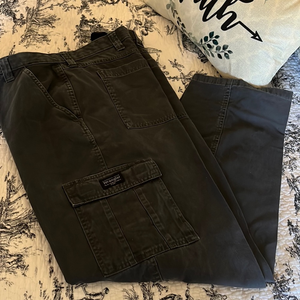 WRANGLER CARGO PANTS